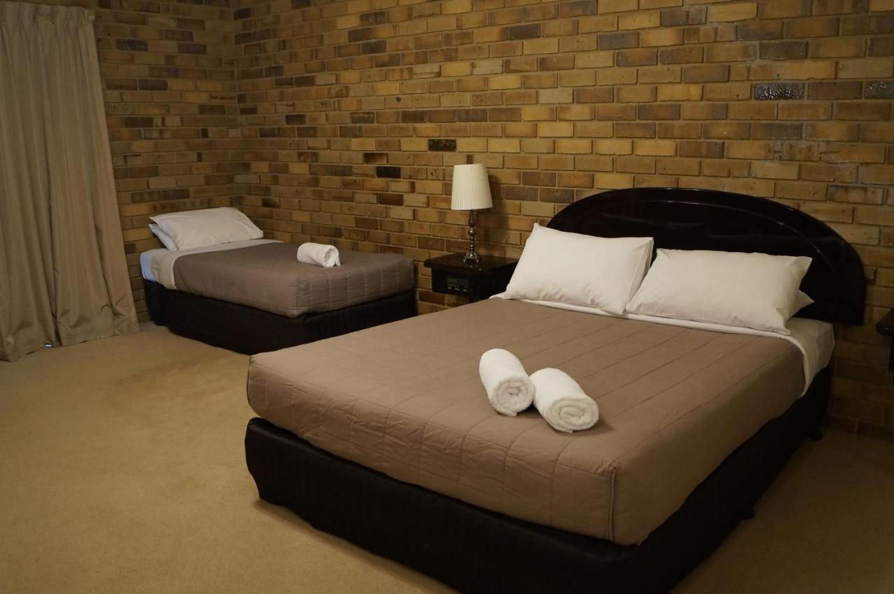 Magdala Motor Lodge & Lakeside Restaurant Столл Номер фото